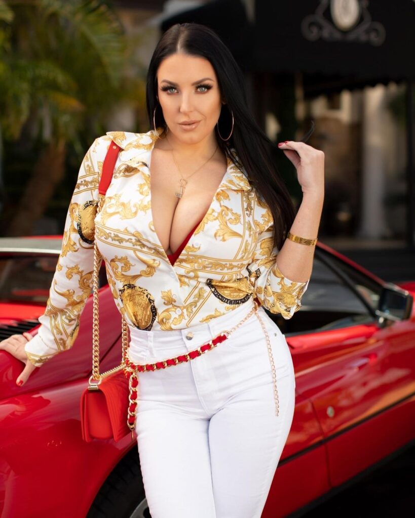Angela White Biography, Age, Height, Boyfriend, Education, Facts, Family, Net Worth