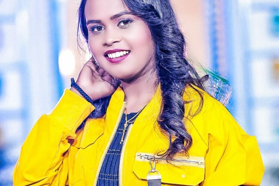 Shilpi Raj Biography, Songs, Movies, Boyfriend, Age, Height, Education, Family, Net Worth, Facts
