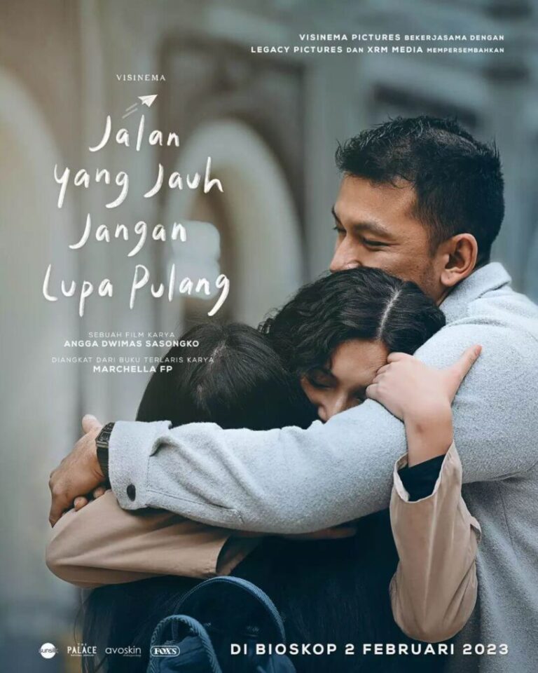 Jalan yang Jauh, Jangan Lupa Pulang Movie Poster