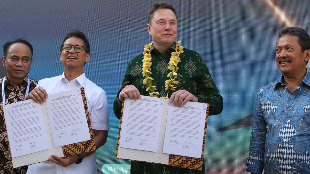 Elon Musk launches Starlink Internet Connectivity in Indonesia