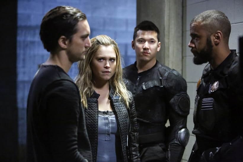 The 100 TV Series (2014–2020) - Watch Online, Release Date, Cast