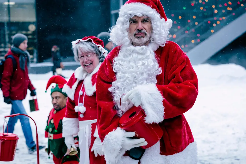 39 Best Classic Christmas Movies to Watch This Holiday Season 16 Bad Santa Movie Poster (2003)