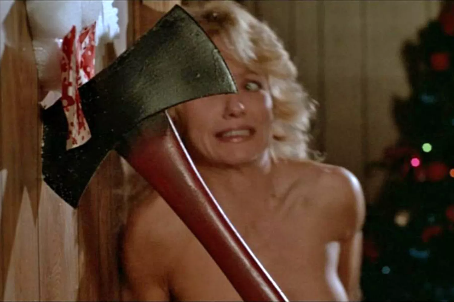 27 Best Christmas Horror Movies You Can Watch Right Now 16 Silent Night, Deadly Night Movie Poster (1984)