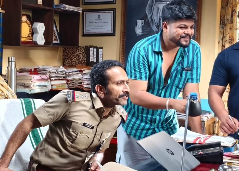 Soothravakyam Movie (2025): Release Date, Cast, Story, Photos, Trailer & Everything You Need to Know 2 Soothravakyam Movie (2025): Release Date, Cast, Story, Photos, Trailer & Everything You Need to Know
