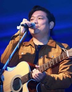 Jeewan Gurung (The Edge Band) Biography, Songs, Age, Height, Wife, Net Worth, Photos, Videos