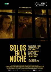 Solos en la noche Movie Poster