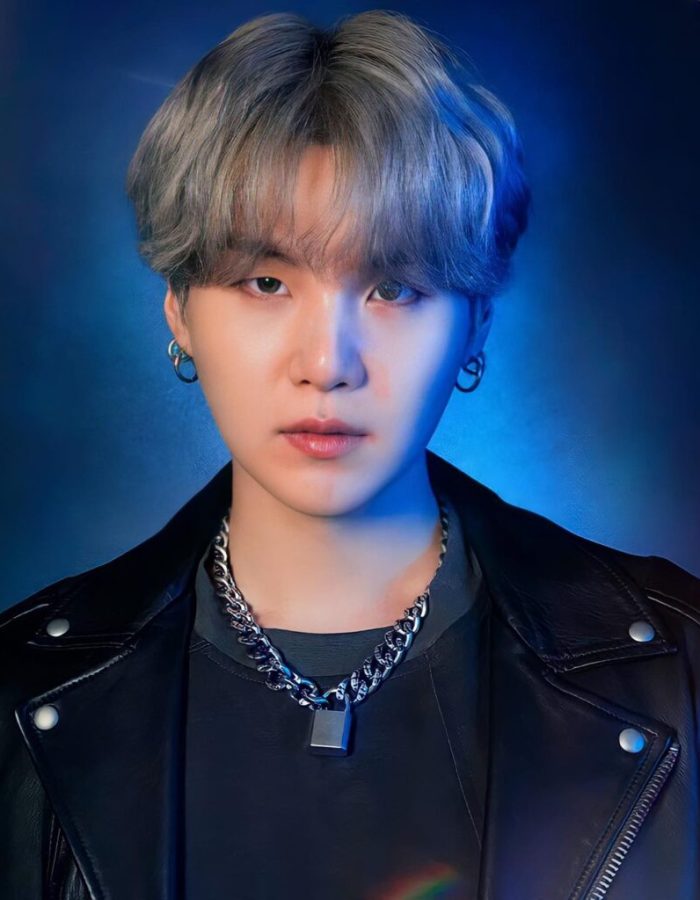 Suga (BTS) Biography, Facts, Age, Height, Songs, Girlfriend, Family, Birthday, Net Worth, Photos, Videos