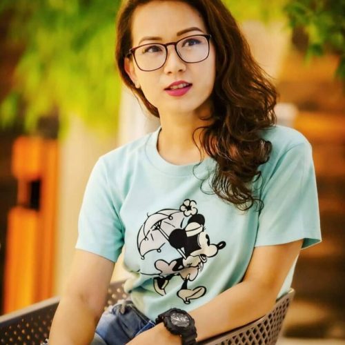 Trishna Gurung Biography, Songs, Albums, Boyfriend, Facts, Age, Height, Education, Family, Net Worth